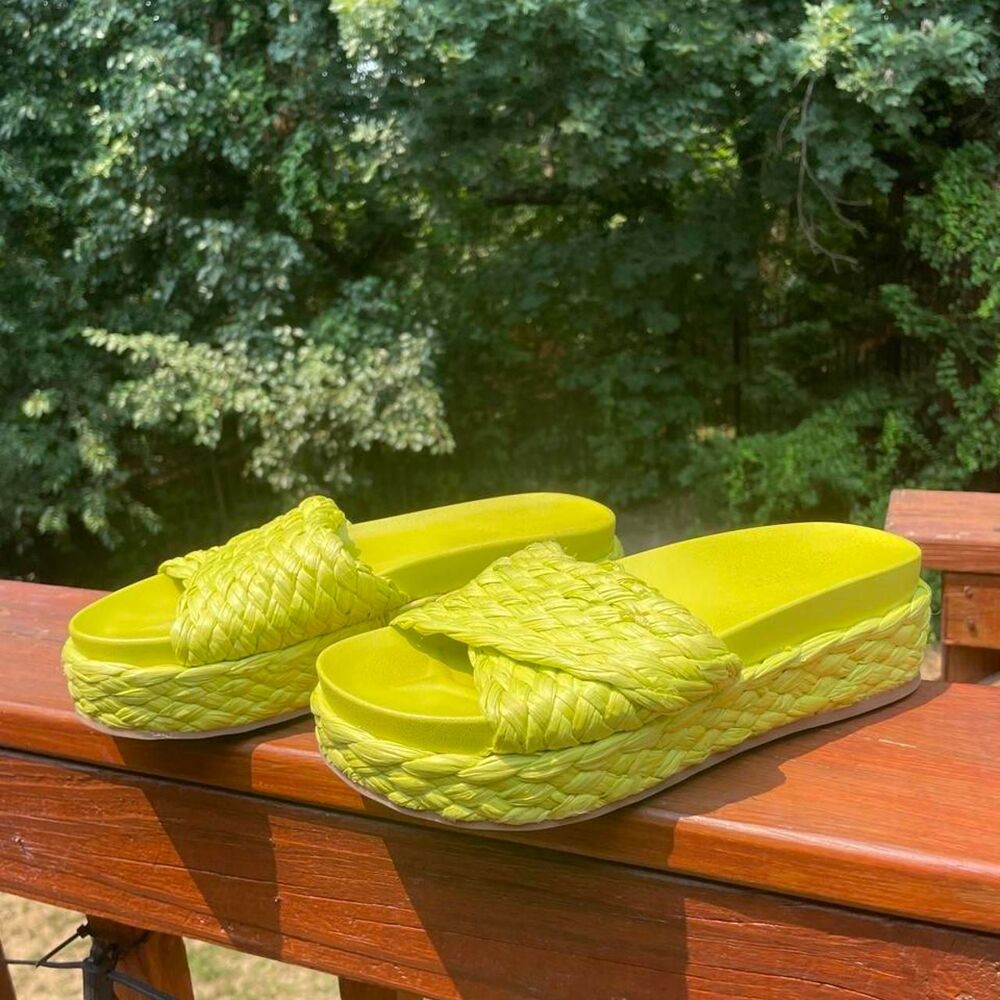 Nine West Women's 9 Neon Yellow Y2k Neon Yellow Platform‎